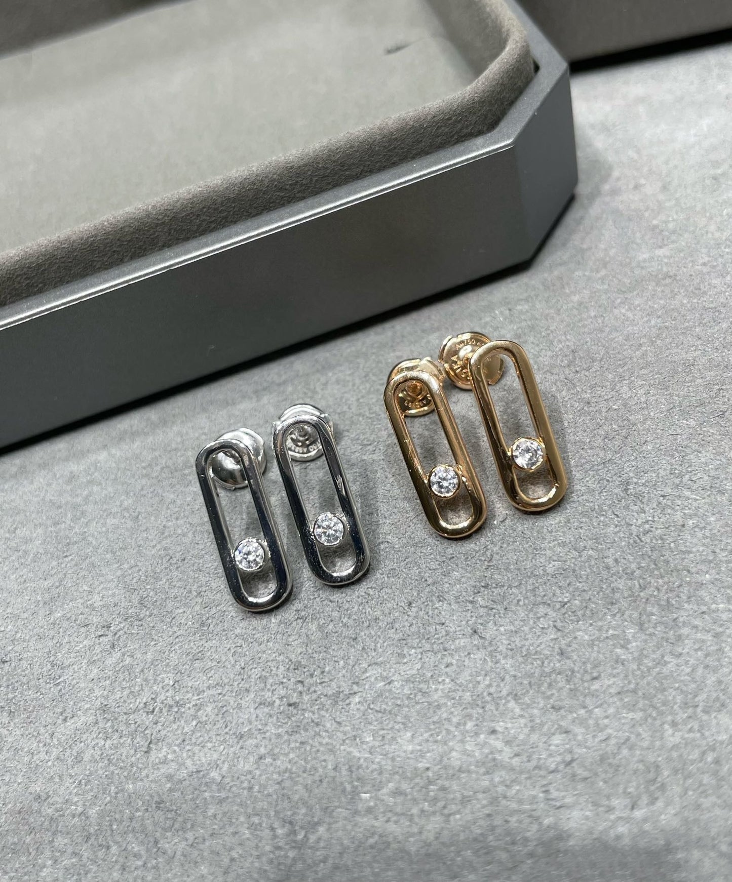 [Renovia Jewelry]MOVE UNO SMALL 1 DIAMOND EARRINGS