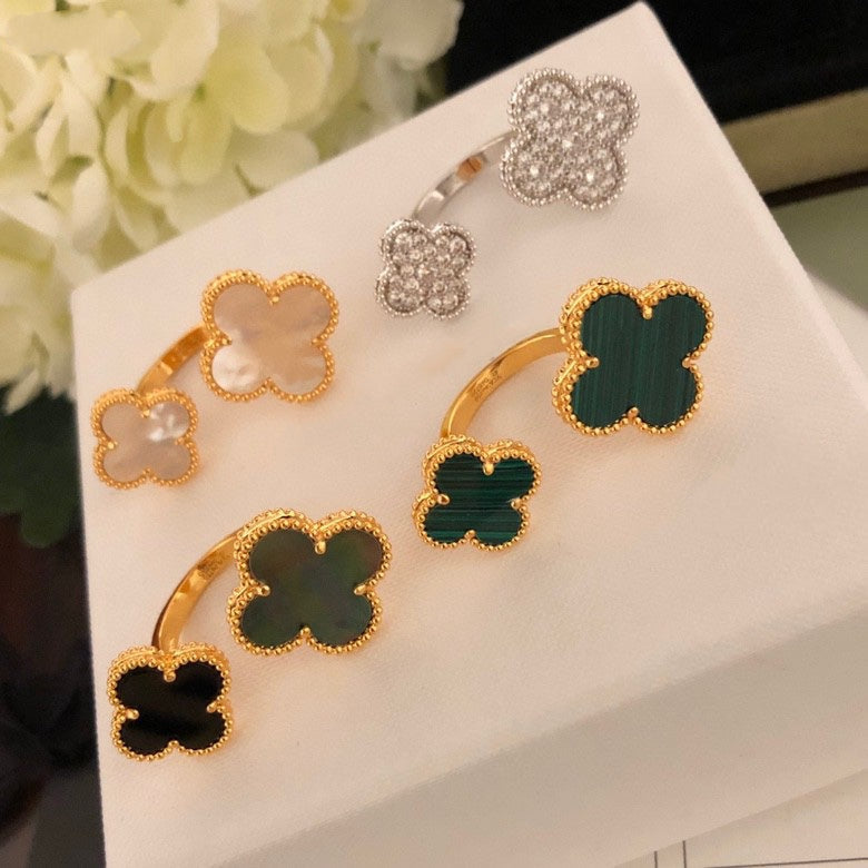 [Renovia Jewelry]CLOVER BETWEEN THE FINGER RING