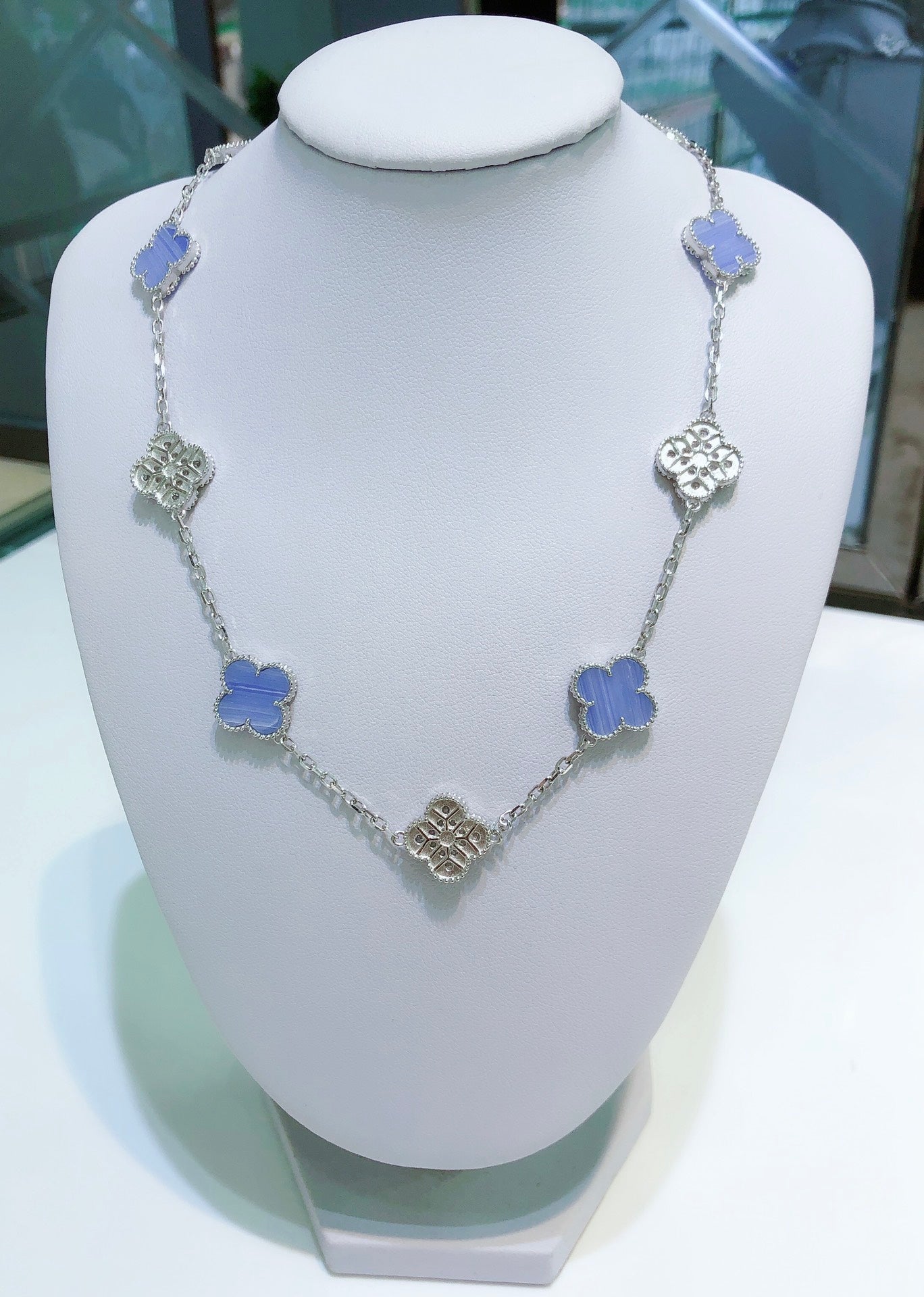 [Renovia Jewelry]CLOVER 10 MOTIFS CHALCEDONY DIAMONDS SILVER NECKLACE