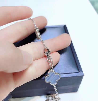 [Renovia Jewelry]CLOVER 10 MOTIFS CHALCEDONY DIAMONDS SILVER NECKLACE