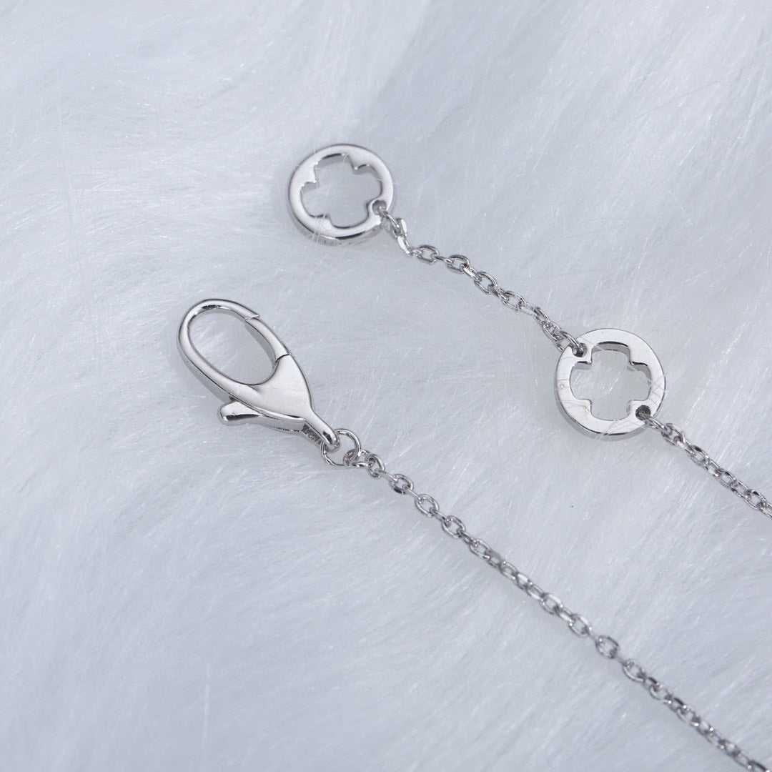 [Renovia Jewelry]FIOREVER NECKLACE DIAMOND CENTER