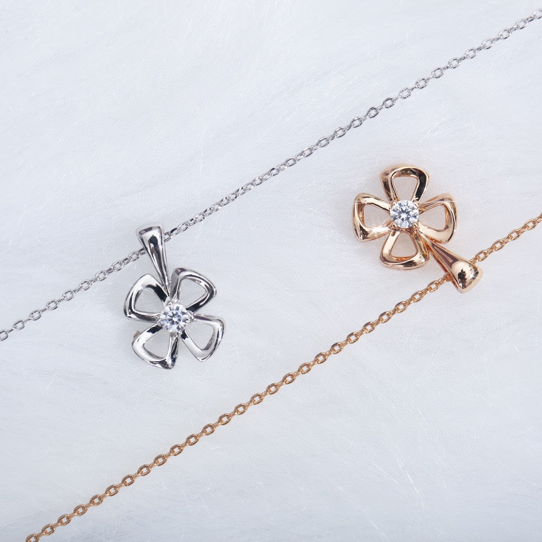 [Renovia Jewelry]FIOREVER NECKLACE DIAMOND CENTER