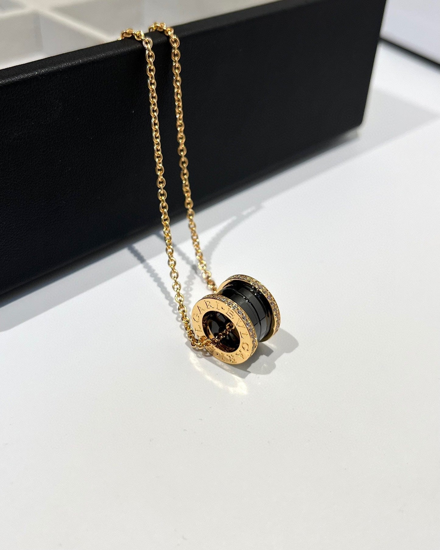 [Renovia Jewelry]ZERO 1 BLACK CERAMIC DIAMOND PINK GOLD NECKLACE
