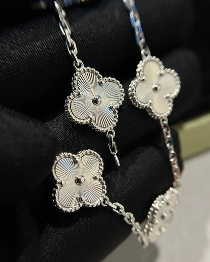 [Renovia Jewelry] CLOVER 5 MOTIF LASER BRACELET COLLECTION