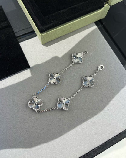 [Renovia Jewelry] CLOVER 5 MOTIF LASER BRACELET COLLECTION
